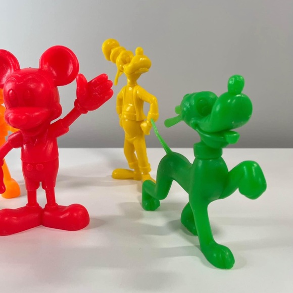 Vintage 1960-70's Louis Marx 6 Inch molded plastic Disney characters - Picture 3 of 8